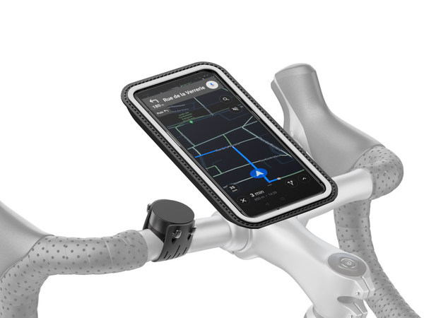 Support téléphone magnétique Shapeheart fixé sur un guidon de vélo avec un smartphone, optimal pour la navigation GPS